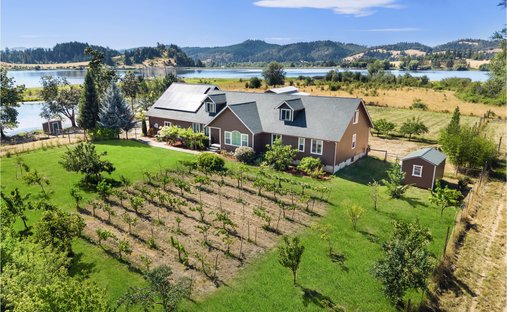 Casa en Sutherlin, Oregón, Estados Unidos 1