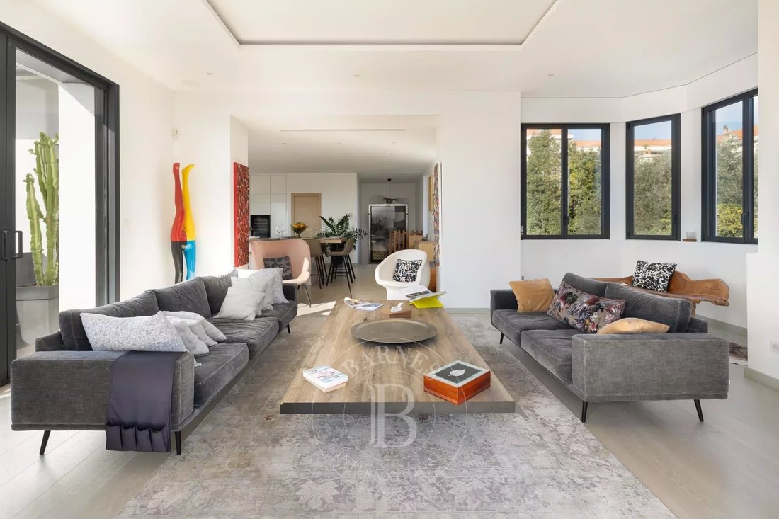 Villa in Vallergues, Cannes, Frankreich 5 - 18437872
