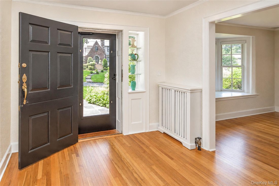 House in Bronxville, New York, United States 4 - 18443052