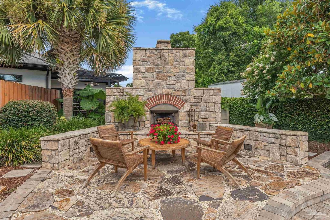 House in Pensacola, Florida, United States 1 - 18439092