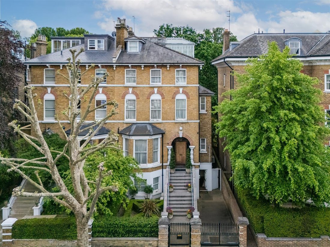 House in Primrose Hill, Camden, England 1 - 16922573