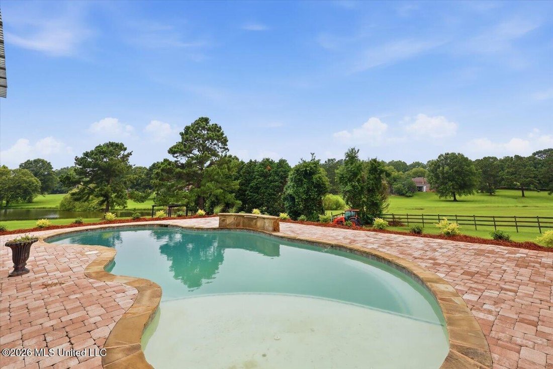 House in Flora, Mississippi, United States 4 - 18439377