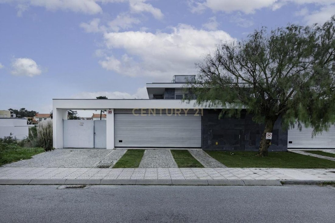 Villa in Esmoriz, Aveiro District, Portugal 1 - 18440974