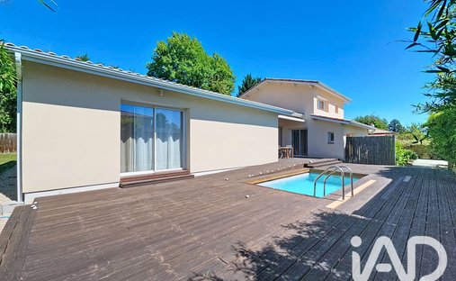 Maison à Sud, Léognan, France 1