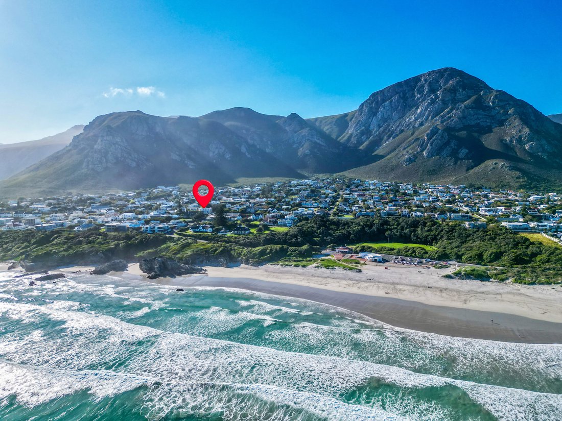 Country House in Overstrand Local Municipality, Western Cape, South Africa 2 - 18435114