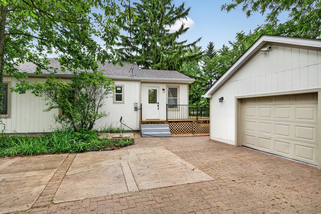 House in Wayne, Illinois, United States 3 - 18440320