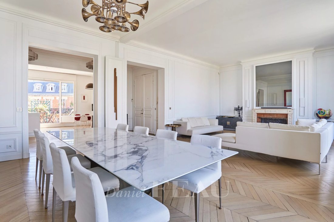 Apartment in Champerret-Berthier, Paris 17e Arrondissement, Paris 5 - 18437696