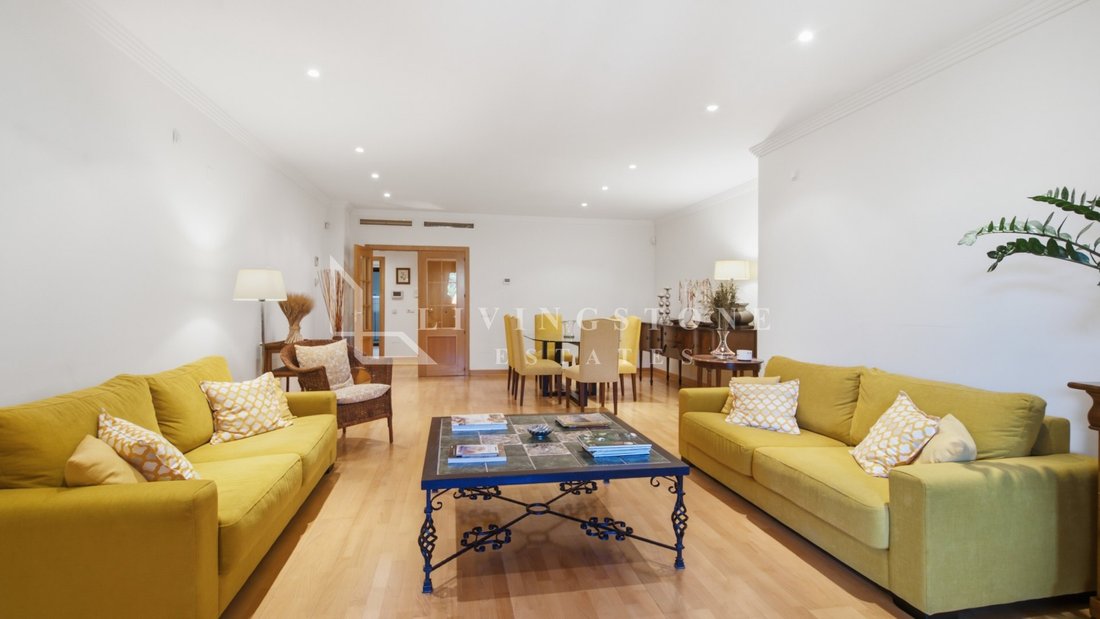 Apartment in Estepona, Andalusia, Spain 3 - 18439225