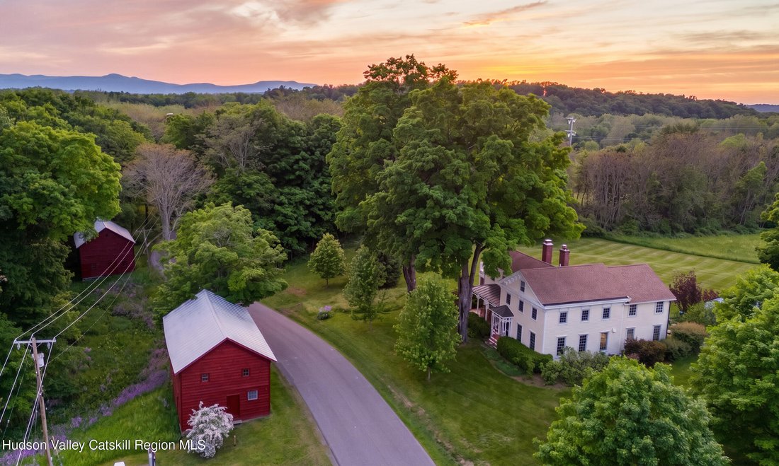House in Hudson, New York, United States 3 - 18437936