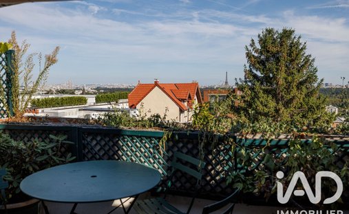Apartment in Plateau Nord, Suresnes, France 1