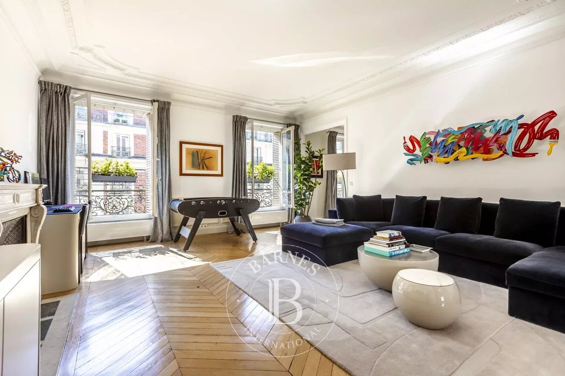 Apartment in Ternes-Maillot, Paris 17e Arrondissement, Paris 1 - 18437979