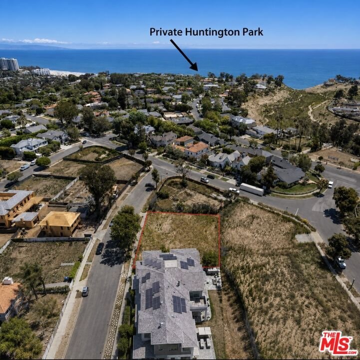 Land in Los Angeles, California, United States 3 - 18432240