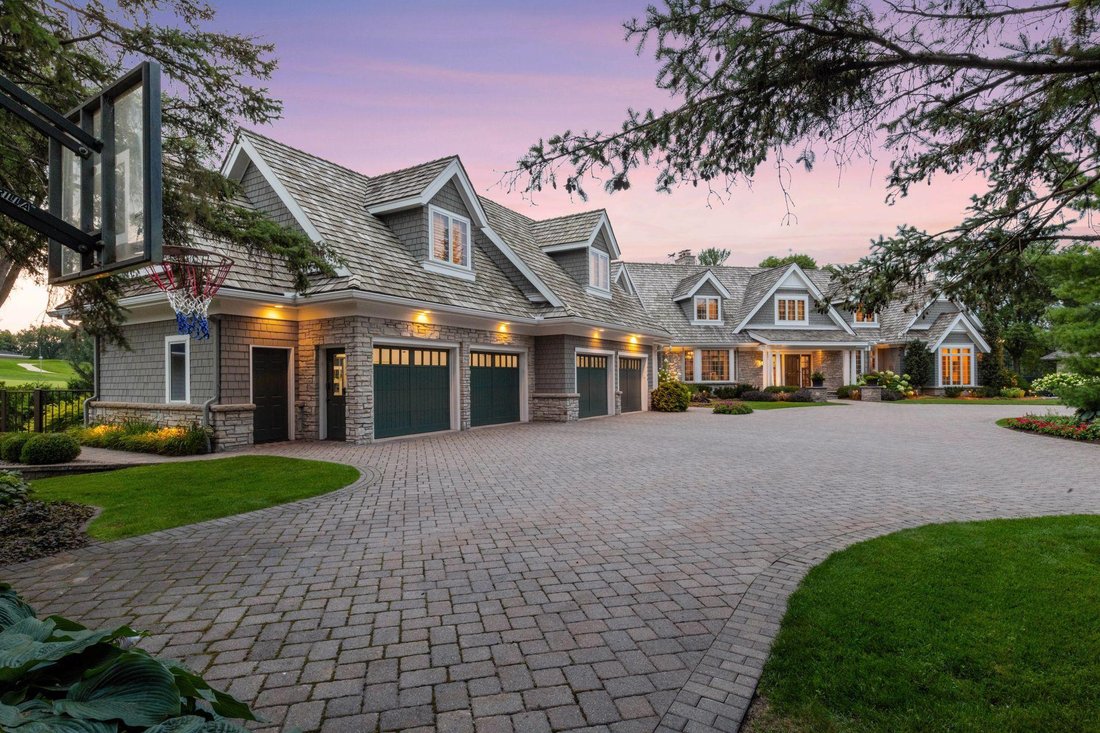 House in Edina, Minnesota, United States 2 - 17267906