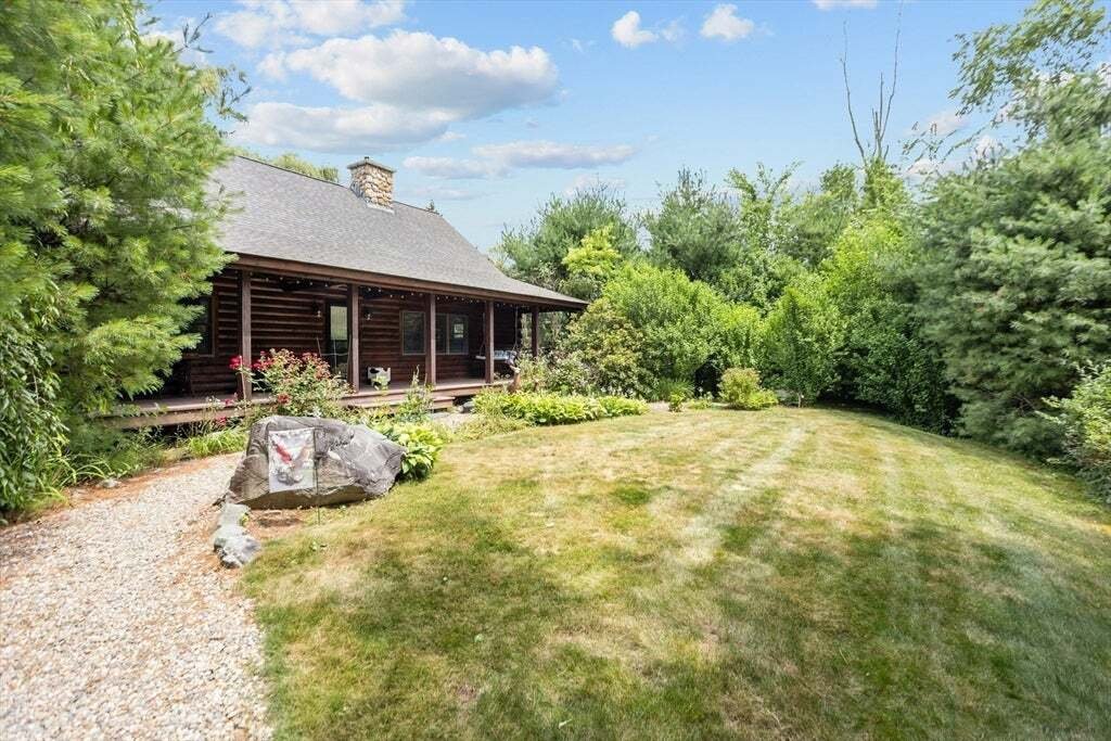 House in Seekonk, Massachusetts, United States 2 - 18430457
