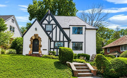 House in New York, New York, United States 1