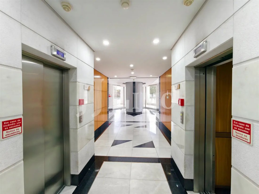 Apartment in Parque das Nacoes, Lisbon, Portugal 5 - 18436287