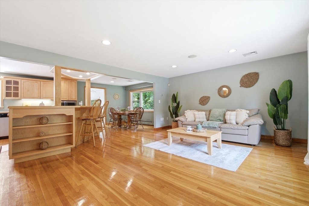 House in Northborough, Massachusetts, United States 5 - 18442679