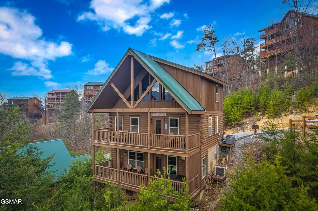 House in Pigeon Forge, Tennessee, United States 1 - 18436762