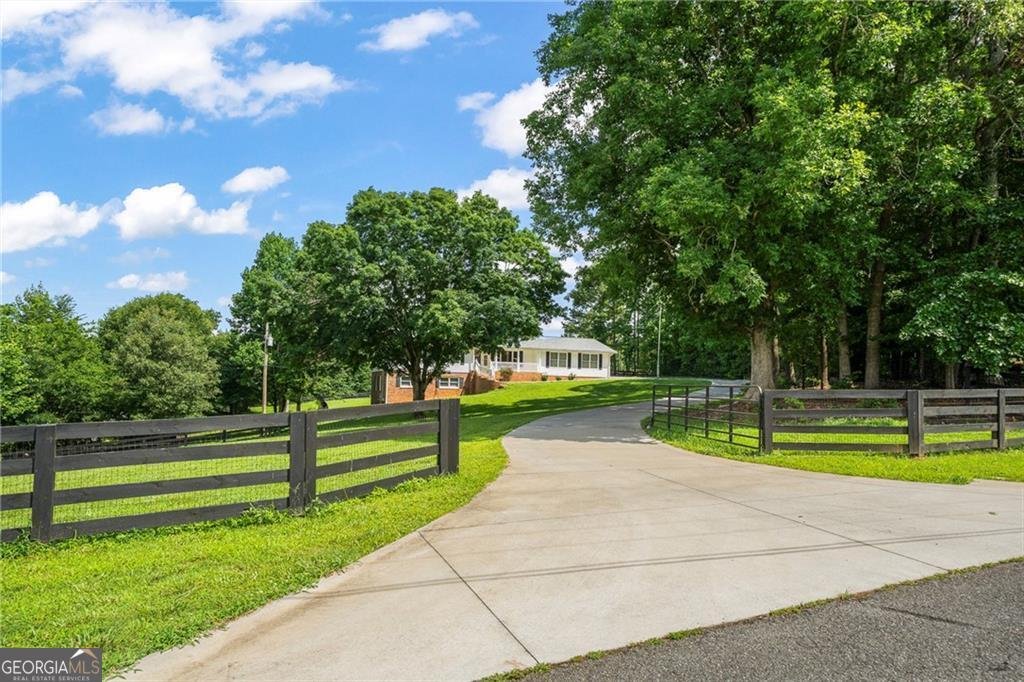 House in Canton, Georgia, United States 3 - 18440203