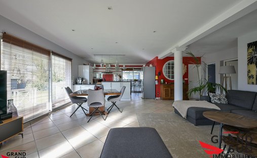 Haus in Bourg-Croix d'Hins, Cestas, Frankreich 1