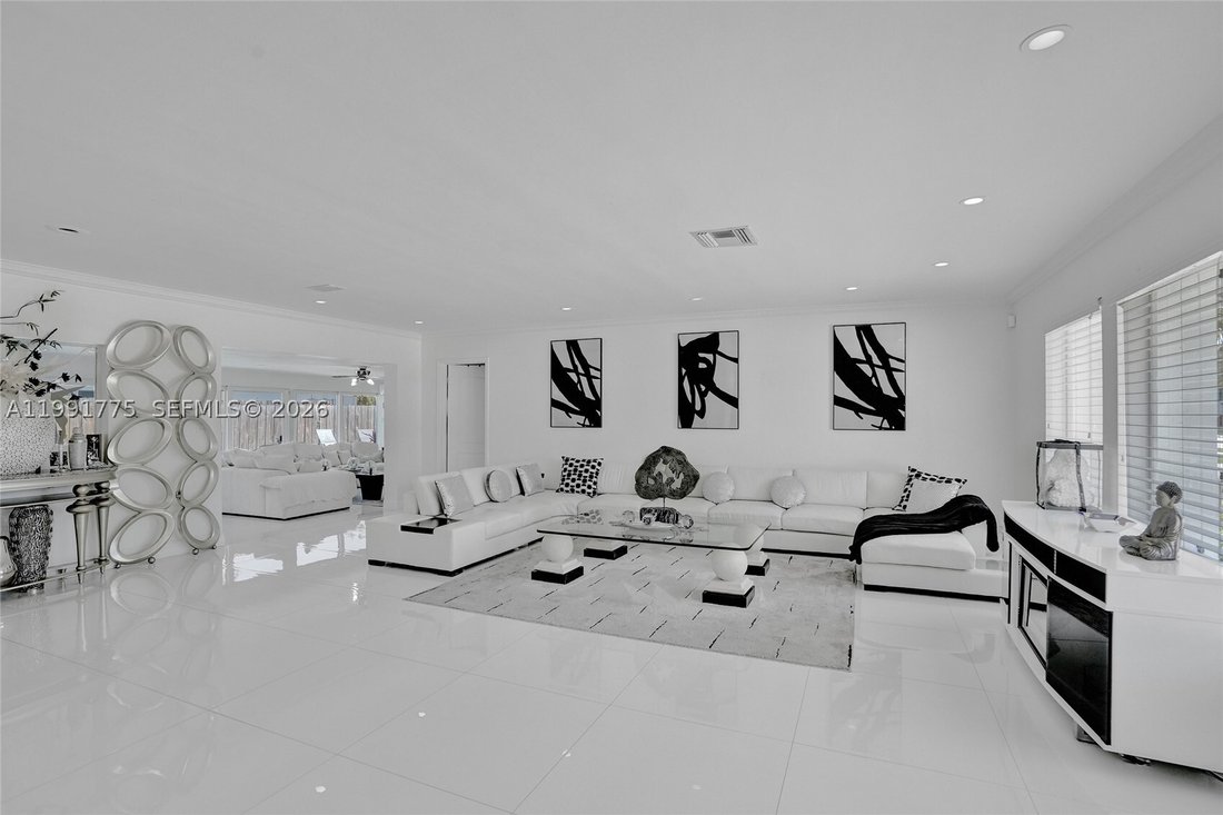 House in Fort Lauderdale, Florida, United States 4 - 17621426