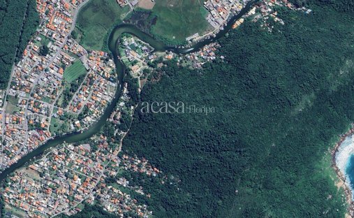 Land in Florianópolis, State of Santa Catarina, Brazil 1