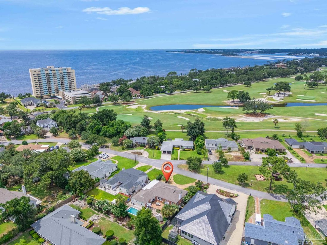 House in Pensacola, Florida, United States 3 - 18439092