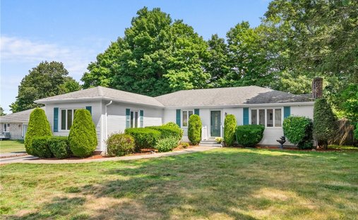 House in North Providence, Rhode Island, United States 1