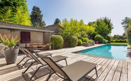 House in Montessuy, Caluire-et-Cuire, France 1