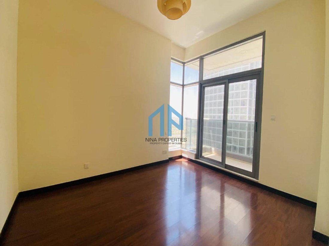 Apartment in JLT / Jumeirah Lakes Towers, Dubai, United Arab Emirates 1 - 18436602