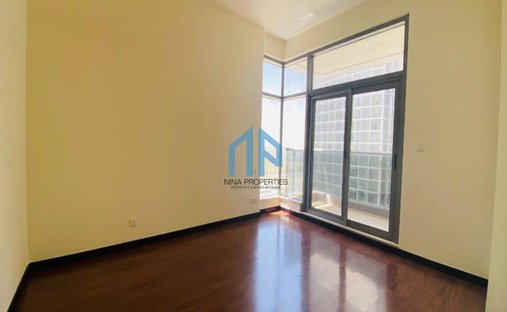 Apartment in JLT / Jumeirah Lakes Towers, Dubai, United Arab Emirates 1