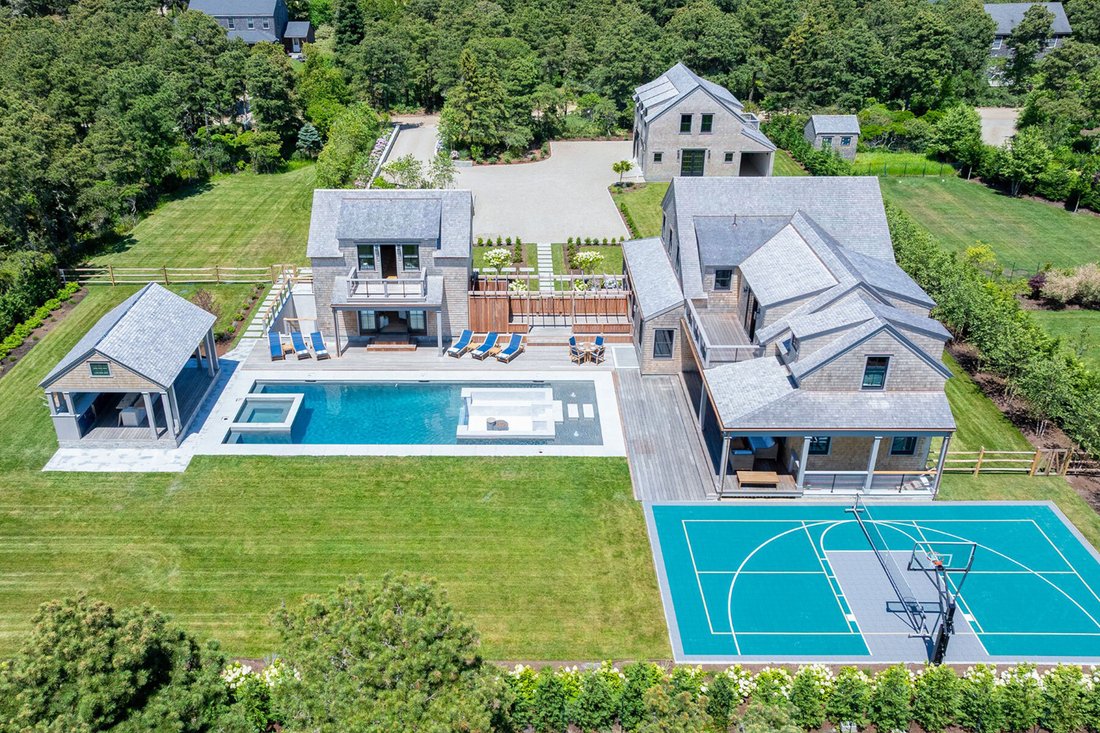 House in Nantucket, Massachusetts, United States 2 - 15668966
