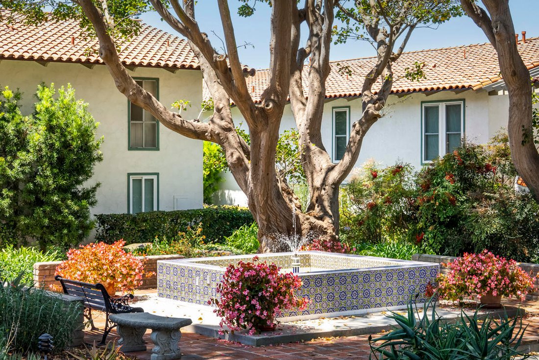 Condo in Santa Barbara, California, United States 1 - 18441991