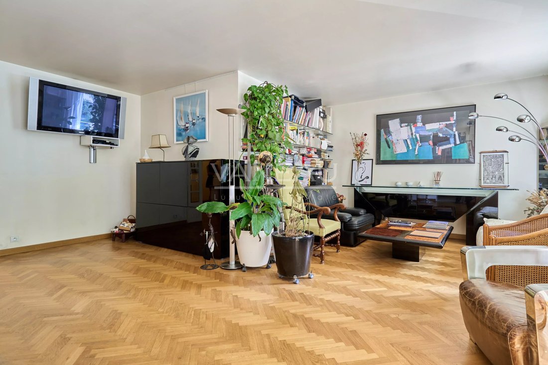 Apartment in Cambronne-Garibaldi, Paris 15e Arrondissement, Paris 5 - 18434519