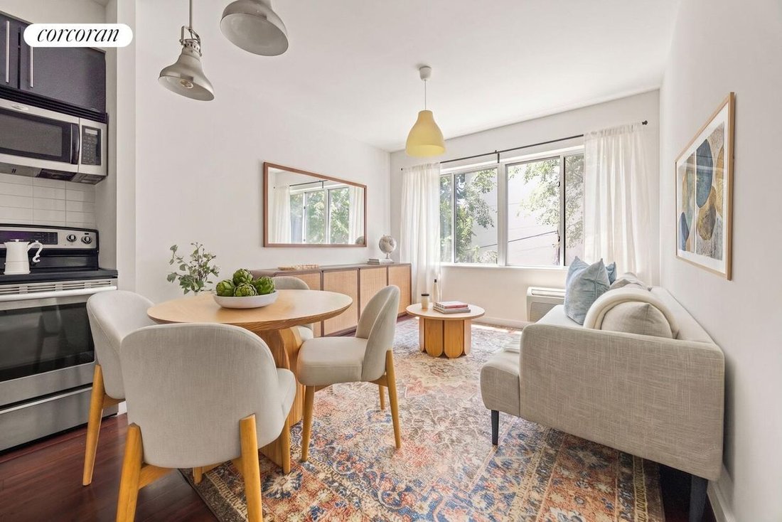 Condo in New York, New York, United States 1 - 18144089