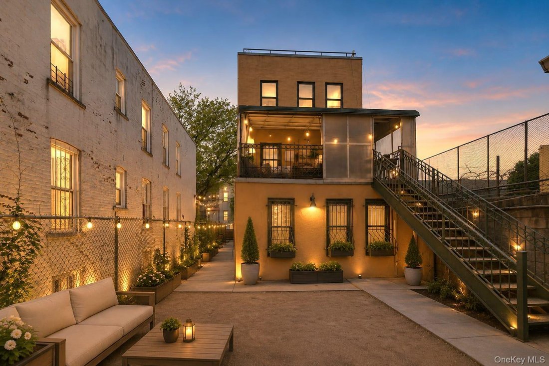 Apartment in New York, New York, United States 3 - 17743907