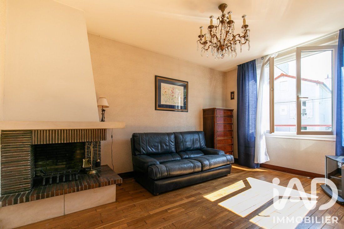 House in Fontenay-sous-Bois, Ile-de-France, France 5 - 18438581