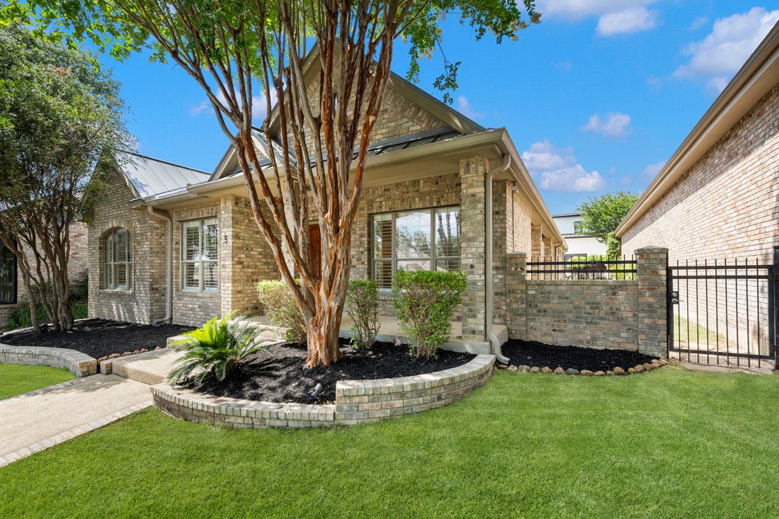 House in San Antonio, Texas, United States 4 - 18438474