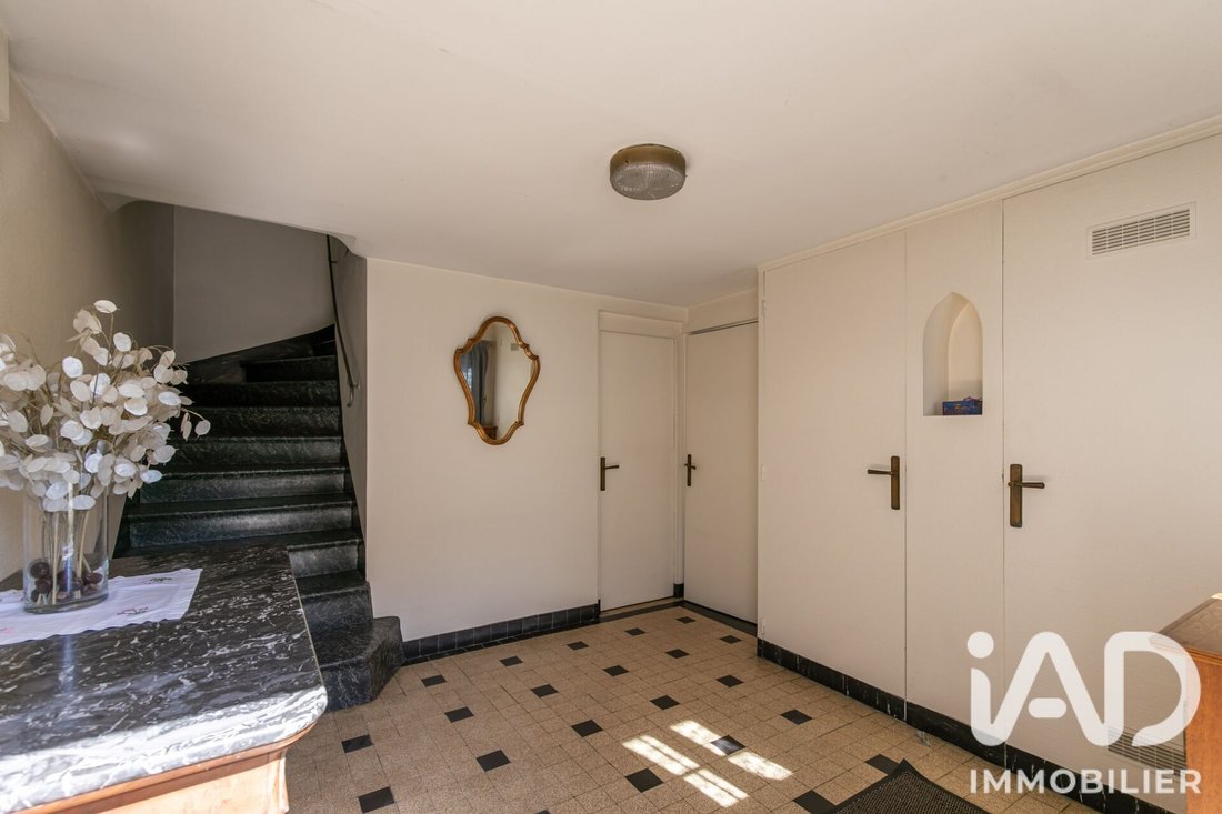 House in Fontenay-sous-Bois, Ile-de-France, France 4 - 18438581