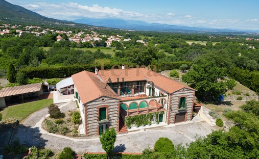 Casa en Laroque-des-Albères, Occitania, Francia 1