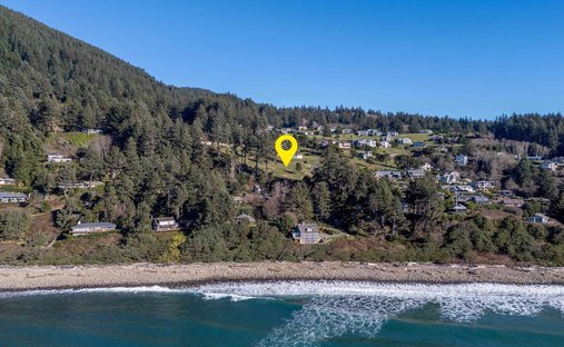 Land in Nehalem, Oregon, United States 1