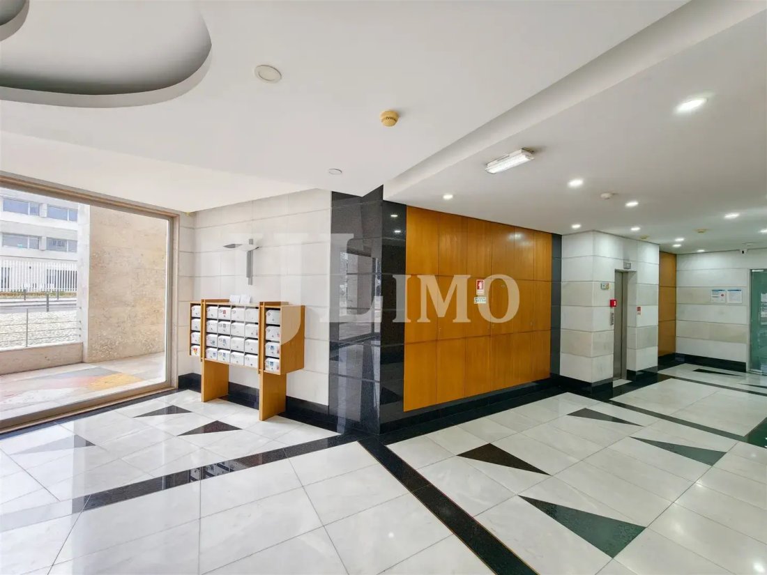 Apartment in Parque das Nacoes, Lisbon, Portugal 4 - 18436287