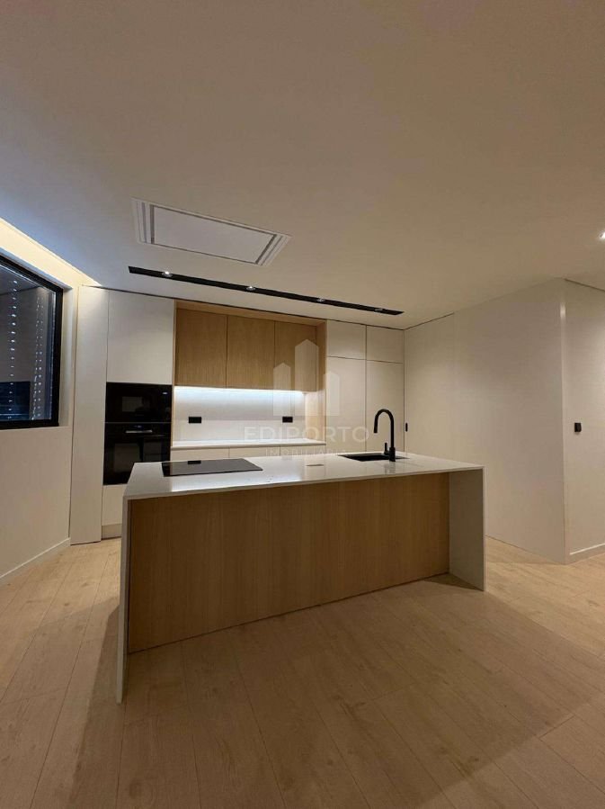 Apartment in Gondomar (Sao Cosme), Valbom e Jovim, Porto District, Portugal 2 - 18436591