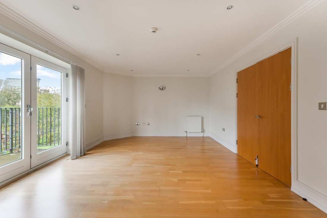 House in Little Ealing, Hounslow, England 3 - 18439009