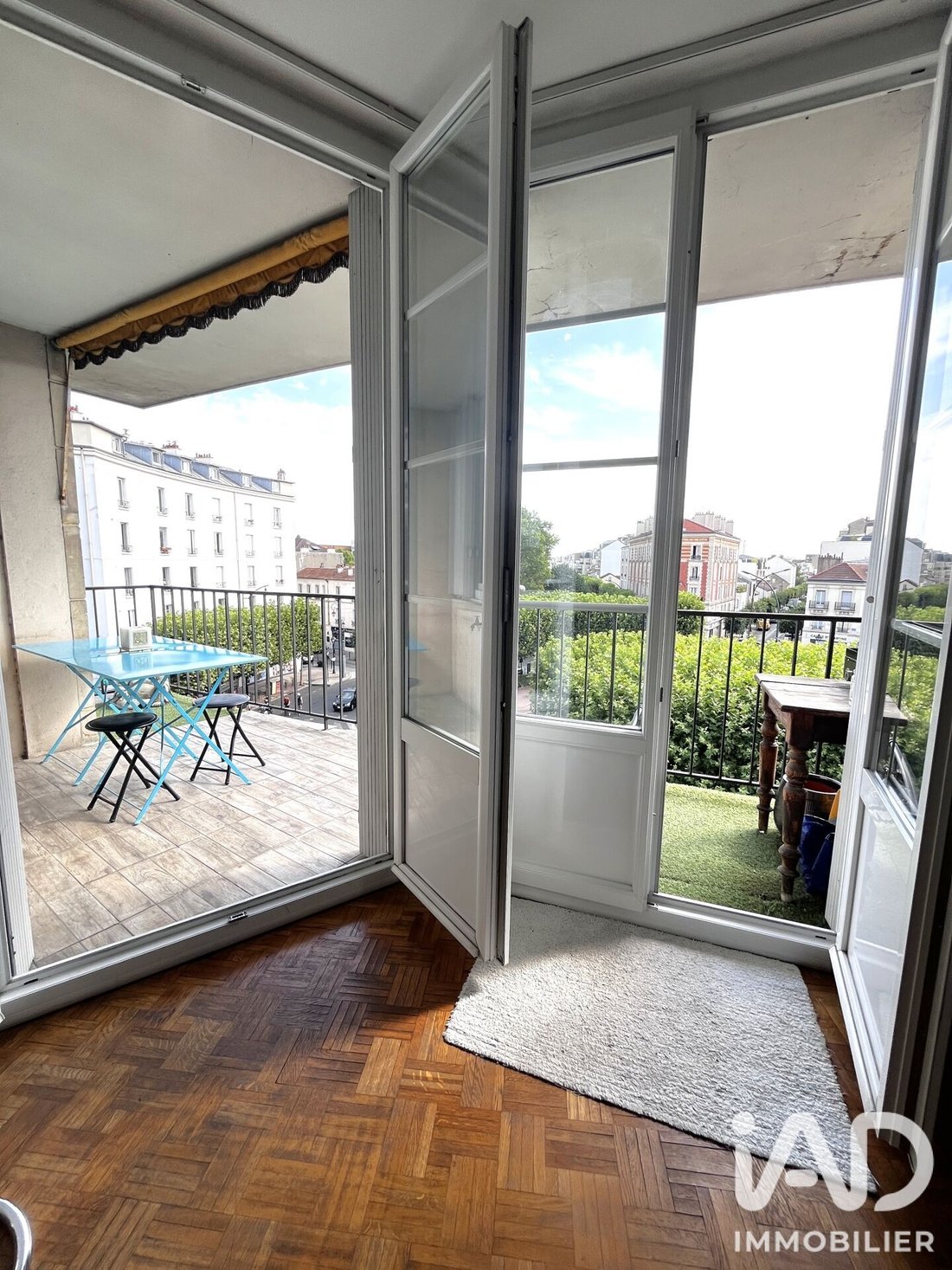 Apartment in Chateau Ridel, La Garenne-Colombes, France 1 - 18438639