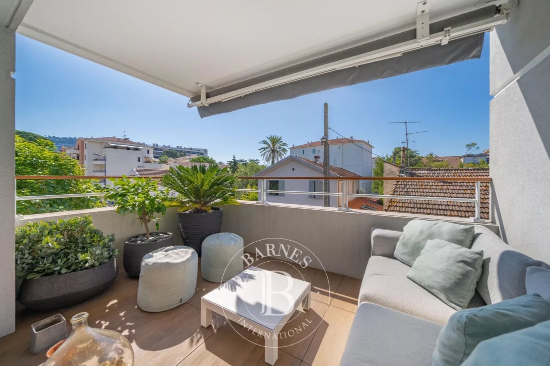 Apartment in Cannes, Provence-Alpes-Côte d'Azur, France 1 - 18437873