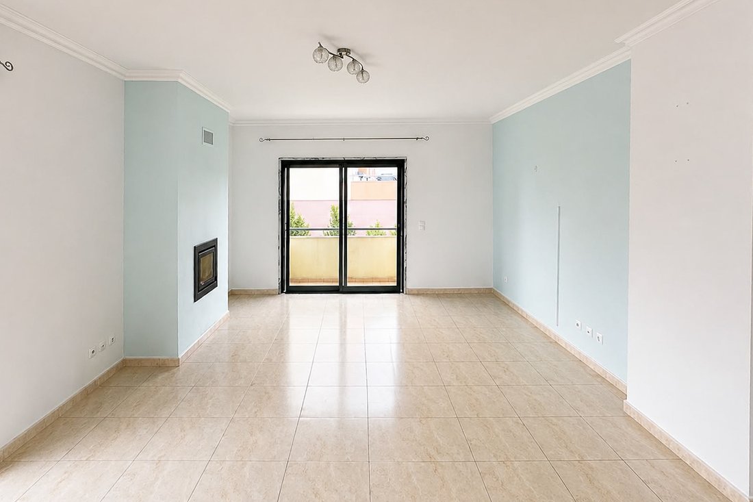 Apartment in Porto Salvo, Lisbon, Portugal 2 - 18440998