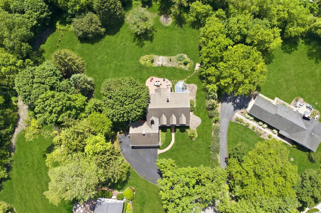 House in Cary, Illinois, United States 3 - 18440319