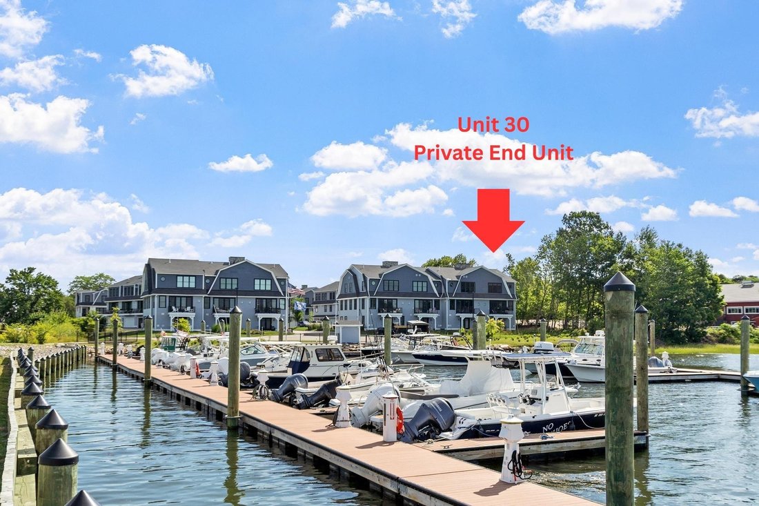 Condo in Dover, New Hampshire, United States 1 - 18435825
