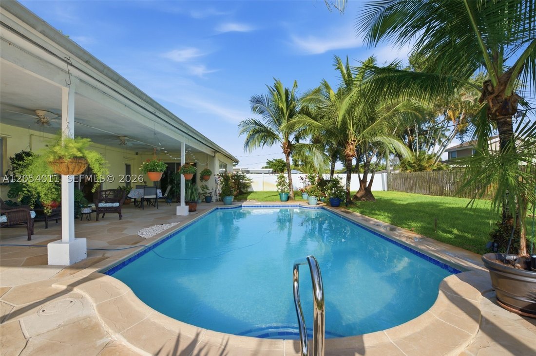 House in Plantation, Florida, United States 5 - 18440033
